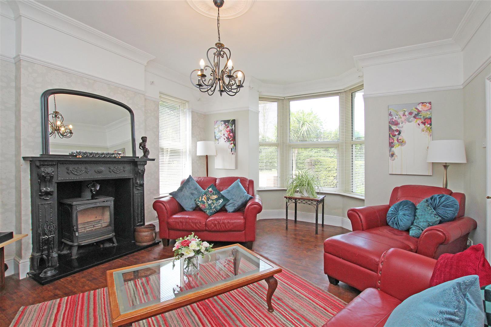 NH - Sitting room 1.jpg